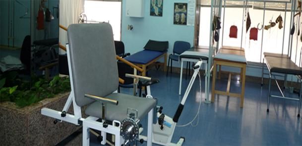 Clínica Traumatológica Dr García Nieves Silla para terapias
